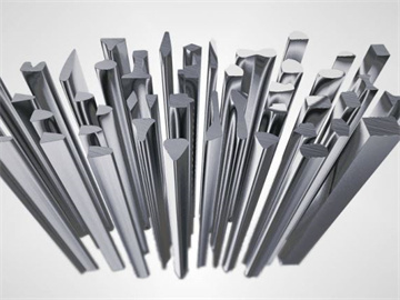 stainless-steel-triangle-bar